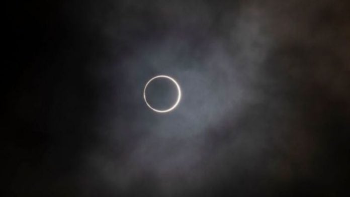 Anillo de fuego eclipse