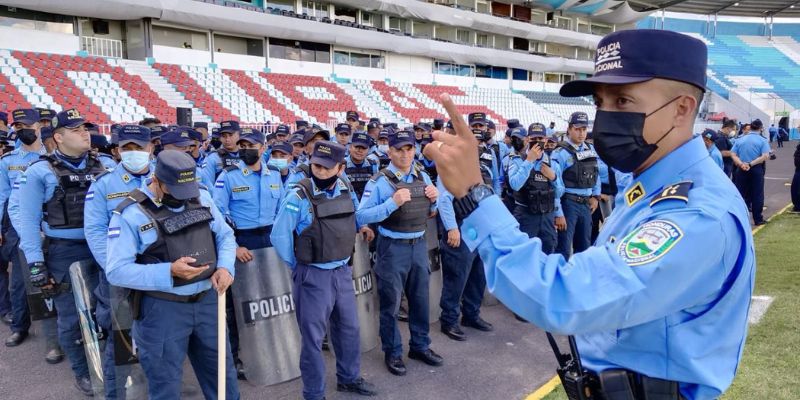 600 policías brindarán seguridad durante el partido entre Honduras y Cuba