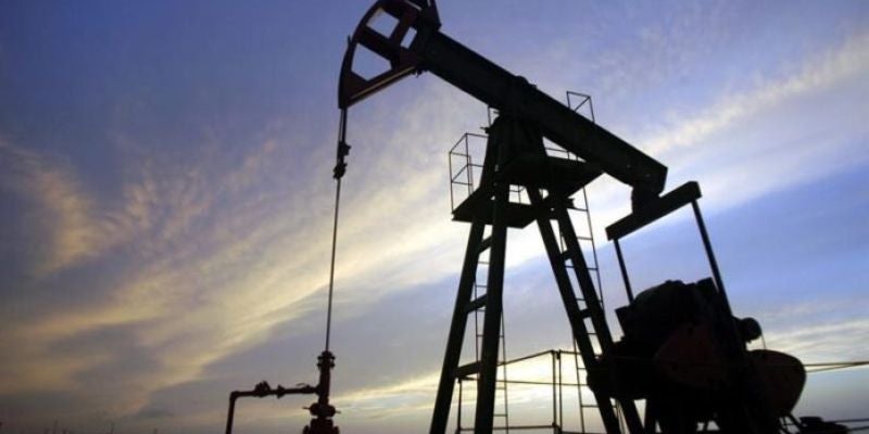 EEUU levanta sanciones al petróleo, gas y oro de Venezuela