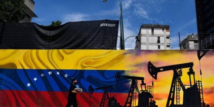 EEUU levanta sanciones al petróleo, gas y oro de Venezuela