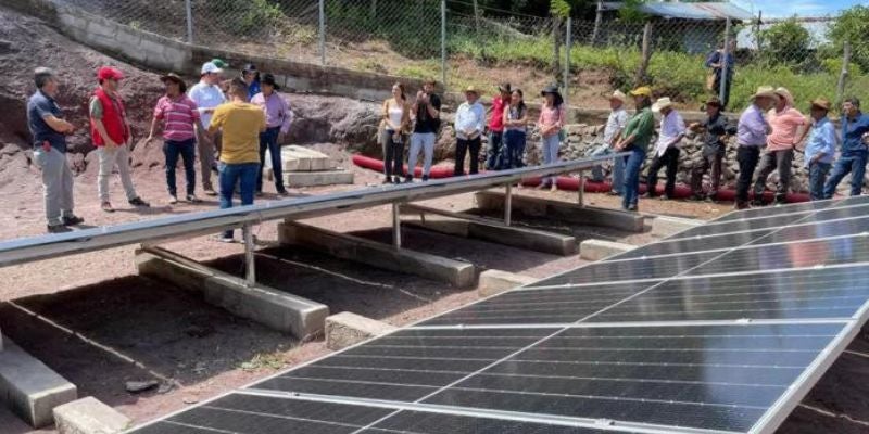 Dos siglos después cobertura eléctrica llega a aldea en Choluteca