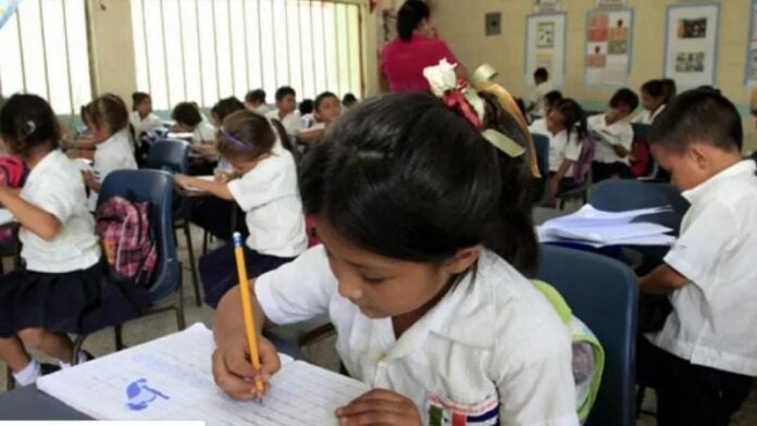 Suspenden las clases presenciales por alerta de lluvias en Valle y Choluteca