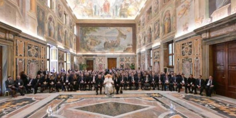 El Papa Francisco cita palabras del rector de la UNAH en encuentro internacional