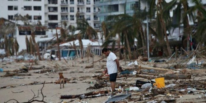 Aumentan a 48 los muertos por el huracán Otis en México