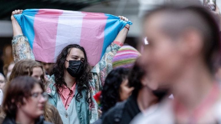 Reino Unido vetará a transexuales de las unidades hospitalarias para mujeres