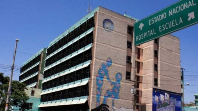 Mujer dengue Hospital Escuela