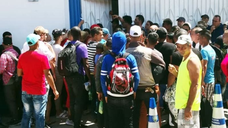 migrantes oficinas Migración Choluteca