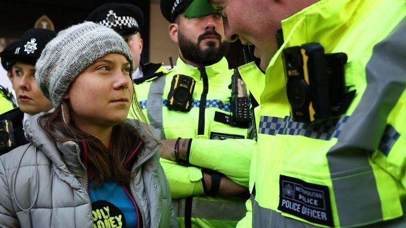 Detienen Greta Thunberg Londres