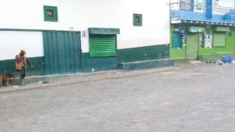 Terminal buse Jacaleapa cerrada