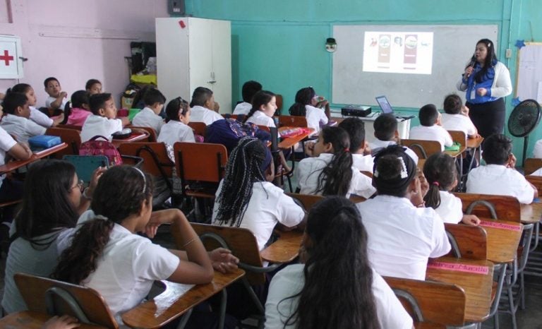 clases Atlántida Colón Islas de la Bahía