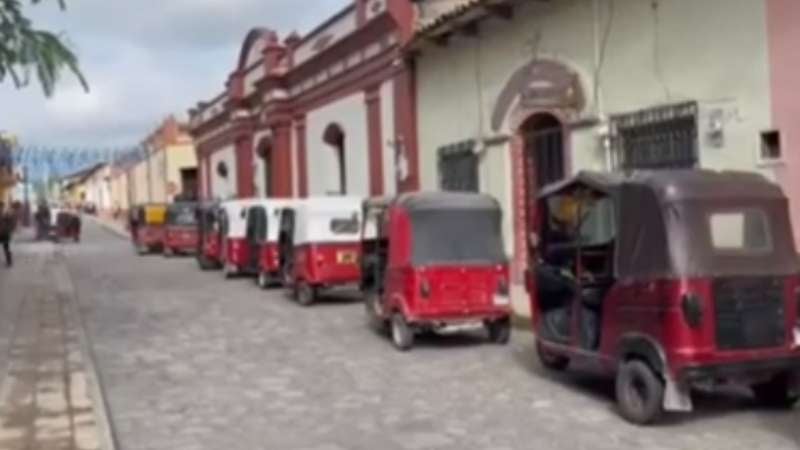 Mototaxistas protestan en Gracias