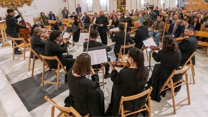 Orquesta Filarmónica de SPS en España