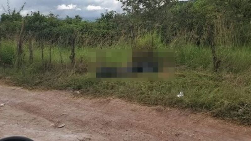 Embolsado dejan cadáver en calle hacia cementerio Las Uvas, TGU