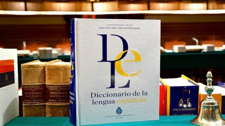 La RAE incorpora palabras al diccionario