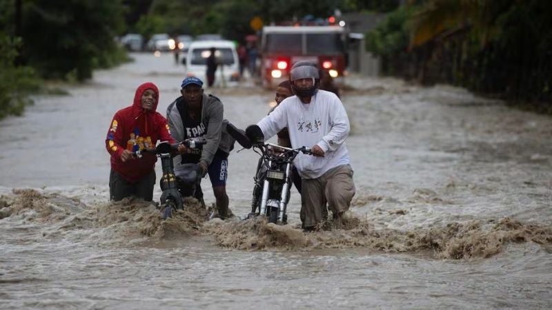 República Dominicana colapsa lluvias