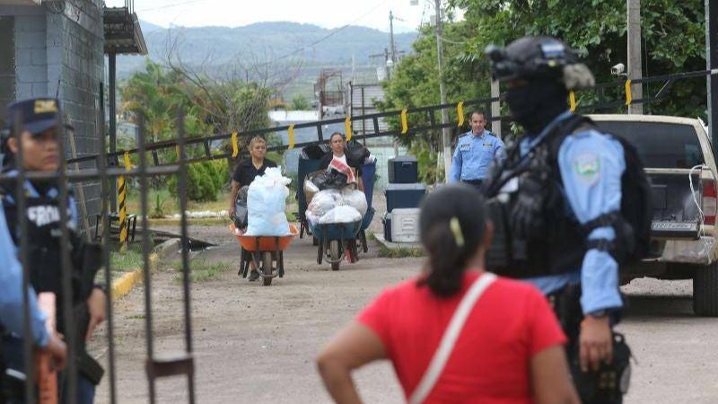 Instan MP llamar a Villanueva