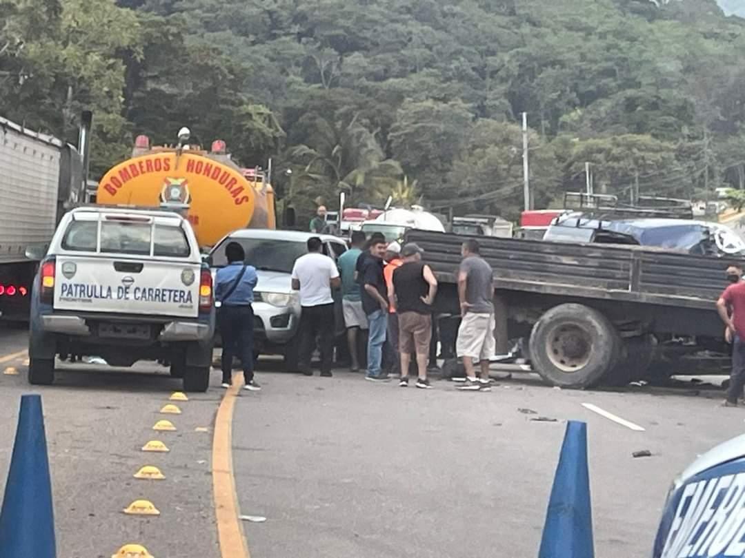 conductor de “brujito” huye accidente en Taulabé