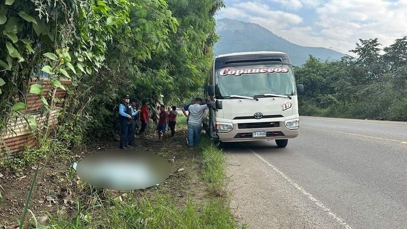 asaltantes matan al ayudante de un bus Cofradía