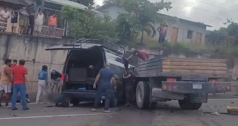 conductor de “brujito” huye accidente en Taulabé