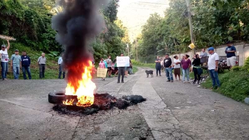 Protestan contra tala de bosque en El Merendón