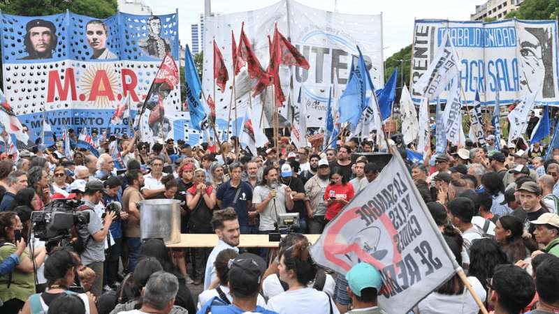 Argentina cobrará a manifestantes