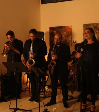 Grupo Hibruduz Jazz rinde culto a los mejores cantautores hondureños en EEUU