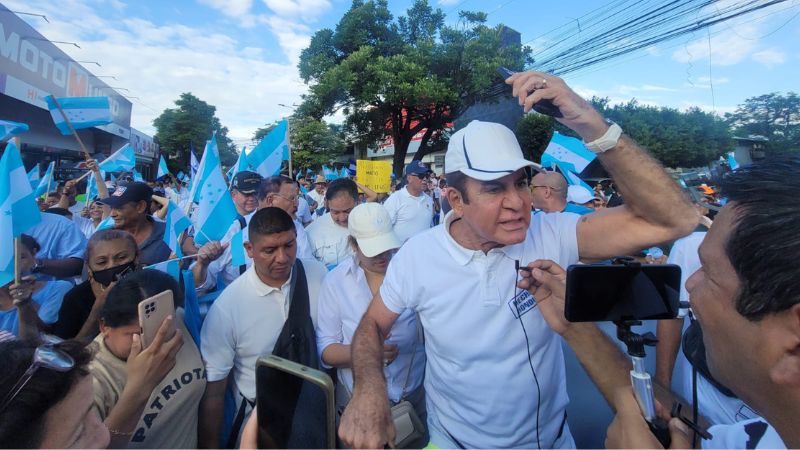 BOC realiza manifestación por "Honduras y la democracia", en SPS