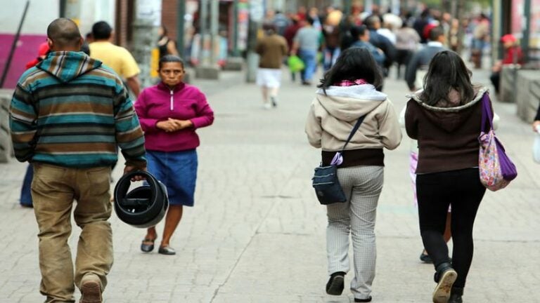 Masa de aire frío afectará al país a partir de mañana lunes