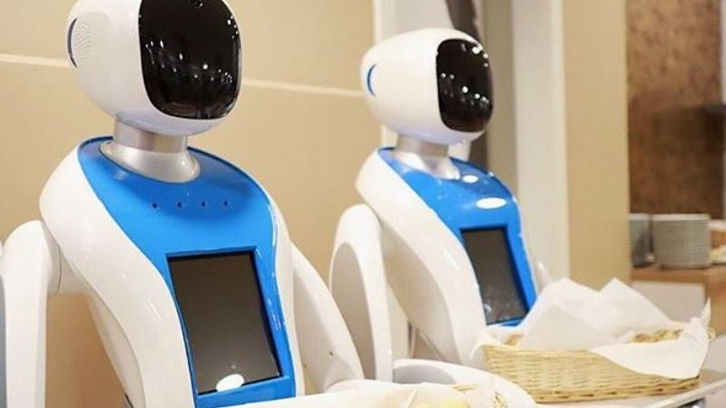 En 2024 inaugurarán el primer restaurante del mundo con empleados robots