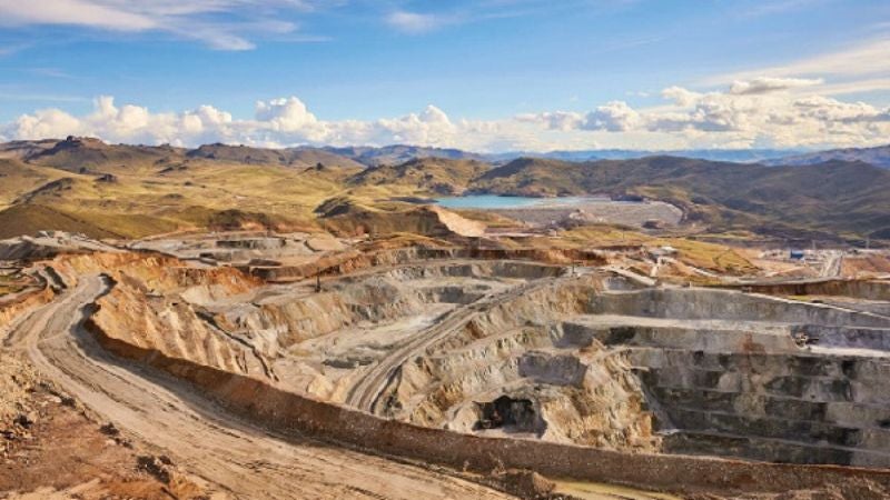 Emergencia poblados minería Perú
