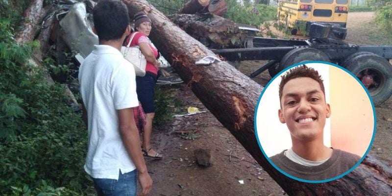 Muere conductor de una rastra cargada de madera en Olancho