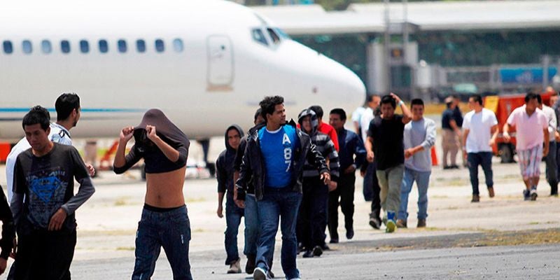 - Unos 31,474 hondureños fueron deportados en primer semestre del año, según OIM