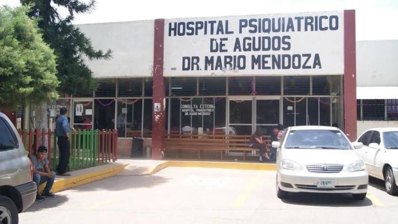 Reanudan atención Hospital Mario Mendoza 