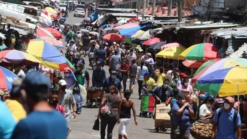 Inspeccionan mercados de la capital