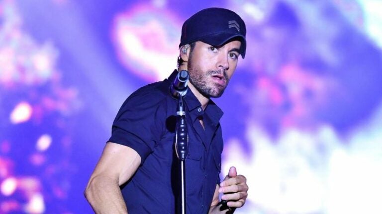 Enrique Iglesias vende sus derechos de imagen