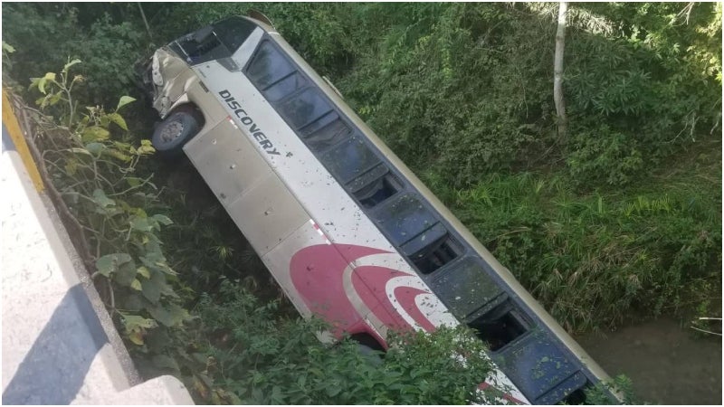 ¡Tragedia! 10 muertos y 45 heridos en accidente en carretera a Olancho