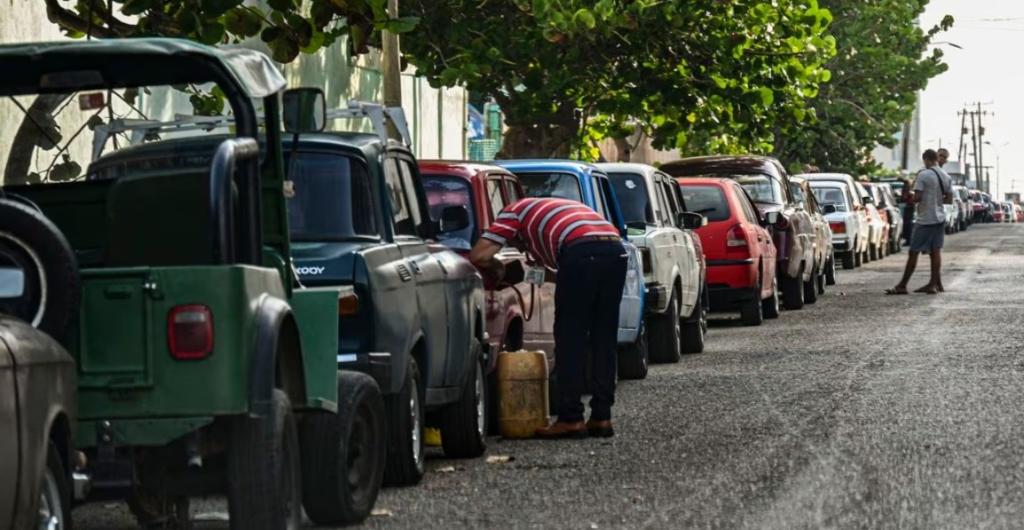 Gobierno cubano precio combustible