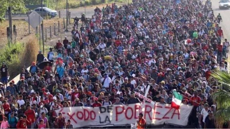 Caravana de migrantes se entrega en México