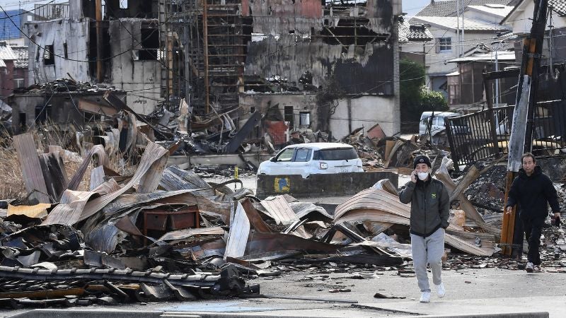 Aumenta a 94 la cifra de muertos por terremoto en Japón