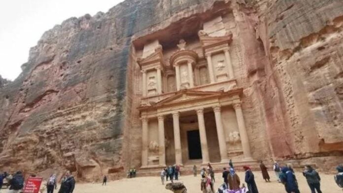 La Iglesia Bizantina en Petra celebra su primera misa de Epifanía en 1.400 años