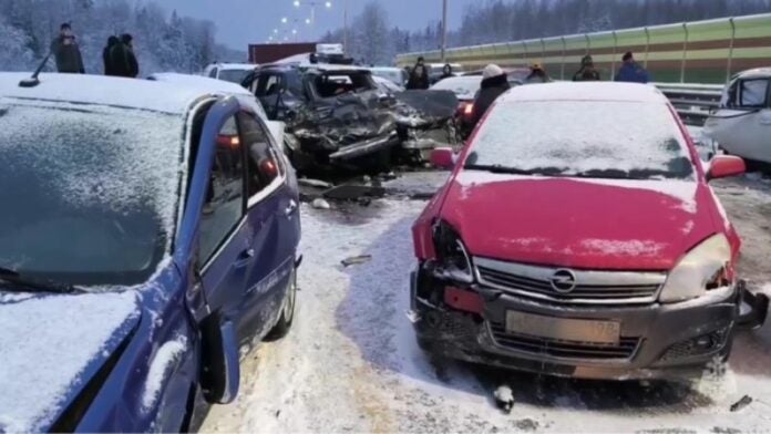 choque en autopista rusa