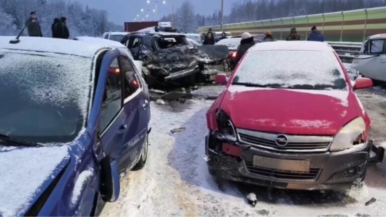 choque en autopista rusa