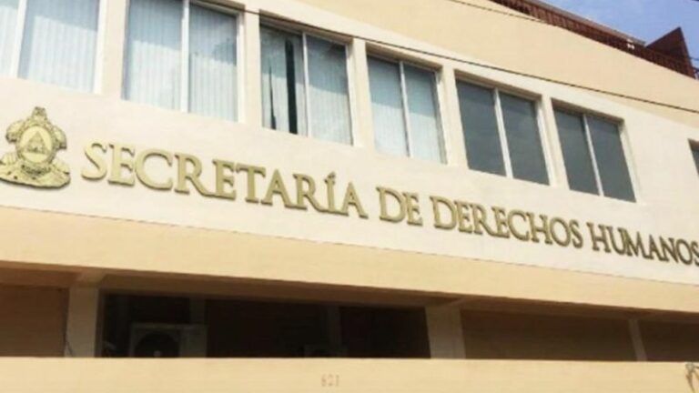 Trabajadores de Secretaría de DDHH sobre violaciones