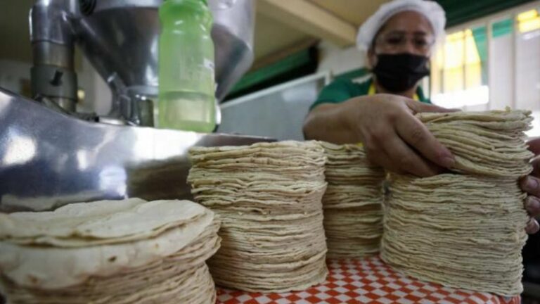 Anuncian aumento de 10 centavos por cada tortilla en los próximos días