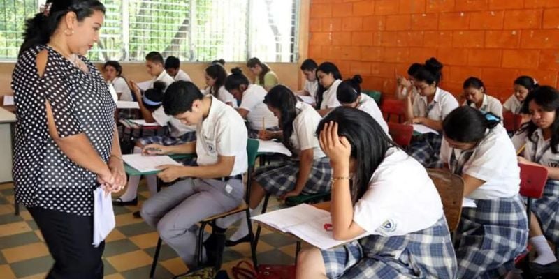 Dirección Departamental de Cortés anuncia 357 nuevas plazas para maestros