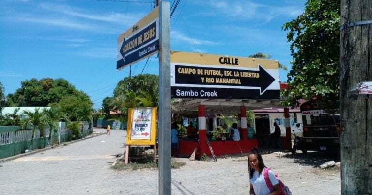 Patronatos piden mejorar la señalización en carretera Satuyé-Sambo Creek