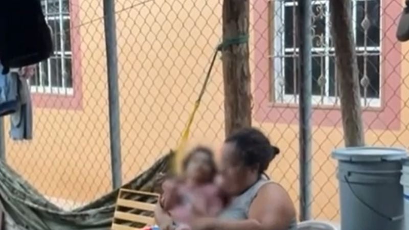 . Una madre abandonó a su bebé de tan solo dos año debido a que nació con una incapacidad visual en Juticalpa, Olancho. 