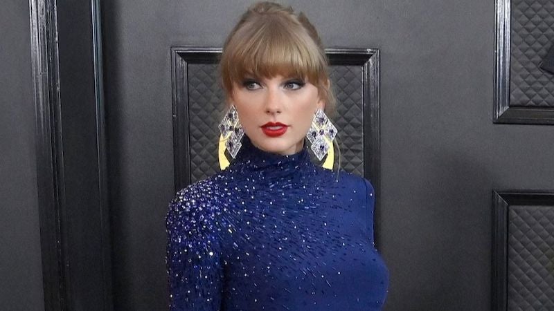 Taylor Swift busca récords en los Grammy