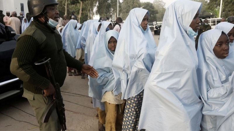 Secuestran a 35 mujeres en Nigeria que volvían de una boda