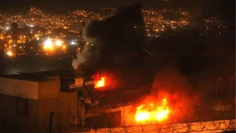 Mueren presas quemaduras Lima